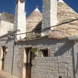 Trulli Lovers 1