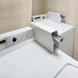 Holiday Inn & Suites Oakville at Bronte by IHG, hotel u gradu Okvil