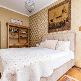 In the heart of the Old Town VIP Apartment