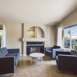 Family Fun w POOL: 3BR Chandler's Heart, hotel a Chandler