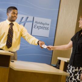 Holiday Inn Express & Suites Alexandria - Fort Belvoir by IHG, hotell Alexandrias