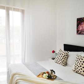 Holihome_Open House FRN, hotel em Alba Adriatica