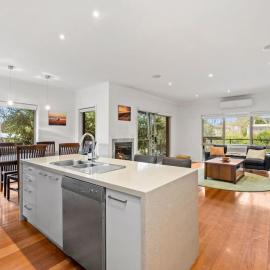 Large Family Friendly Home in Jan Juc