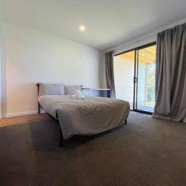 3 bedroom Apartment at Kingston, hotel in Kingston