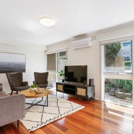 Bright & Lovely @ Balwyn Townhouse w parking BBQ
