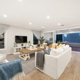 Harpley Estate - Luxurious Family Werribee Getaway, hotel u gradu 'Werribee'