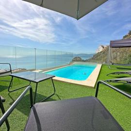 Beautiful villa spectacular sea view