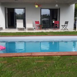 T2 avec Piscine exclusive, hotel u gradu Bourg-Saint-Bernard