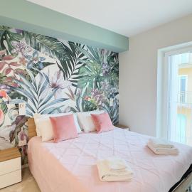 Farmont Seafront Flamingo Suite by Ca-Sa Check