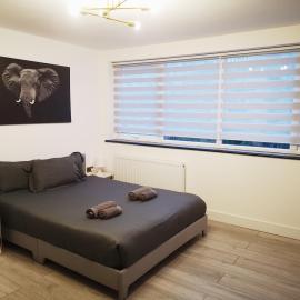 Stylish Studio minutes away from Wembley, Hotel in London
