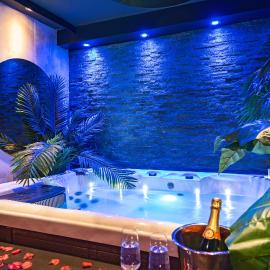 L’Insolite, Spa Privatif (Appartement Jacuzzi), отель в Тулузе