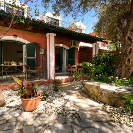 Pieros Studio Tsimis