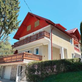 Luna House Busteni