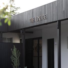 The Lodge - 4 Luxury Central Private Studio Rooms - Free wifi, hotel a Mount Gambier