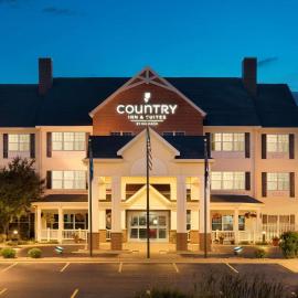 Country Inn & Suites by Radisson, Appleton North, WI، فندق في Little Chute