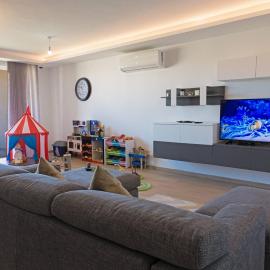 Amazing family apartment in Mosta by Homely