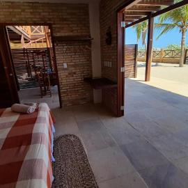 BEACH HOUSE - Loggia Suite 3 - com cozinha - na praia - BEACHFRONT, Hotel in Barra Grande