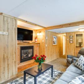 Cozy Island Park Getaway By ATV Trails & Reservoir, hotel in Island Park