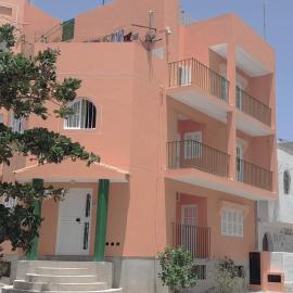 Laginha Beach Guest House, hotel i Mindelo
