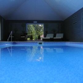 Frith Farm House Cottages, hotel in Newnham