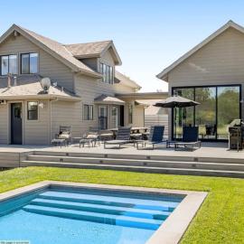 Modern Sonoma Home w Private Pool - Valley Vineyards, hotel in Healdsburg