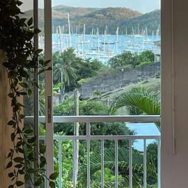 LE DAUPHIN Vue marina clim et parking