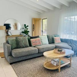 Cosy Beach House - Near Hot Springs., Hotel in Tootgarook