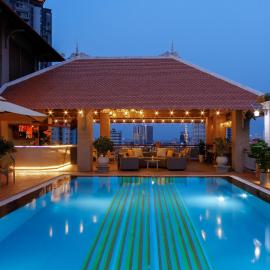 Jaya Suites Hotel: Phnom Penh şehrinde bir otel