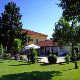 Hotel Casa Reboiro, хотел в Монфорте де Лемос