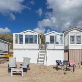 Welcome in - Slaapstrandhuisje, op strand Dishoek - Nr 345-346، فندق في ديشوك