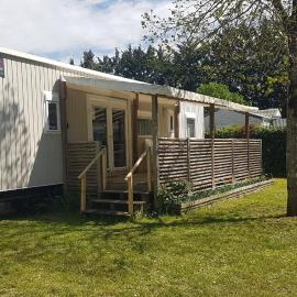 Mobil-home 3ch, 2 sdbwc, tout confort camping les allais Trogues, hotel in Trogues