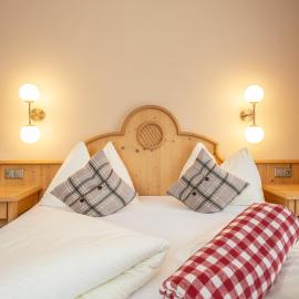 Mara's Little Boutique Sleepover - Budget Holiday Home, hotel din Kaprun