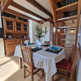 APARTAMENTO GABAS, hotell i Biescas