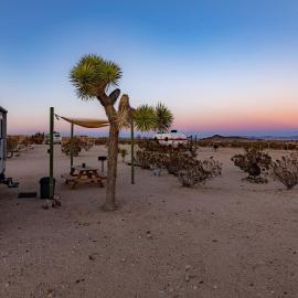 JT Village Campground - Casa Pequena, hotel in Joshua Tree