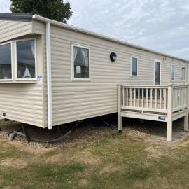 Heacham Beach Caravan - Sleeps 6 - Pets Ok, hotell i Hunstanton