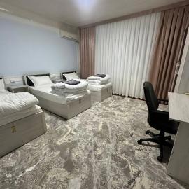 MiCasa Family Guesthouse, hotel di Tashkent