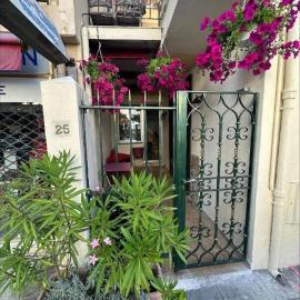CREW KEY WEST, Hotel in Antibes