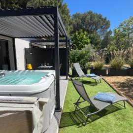 Pause spa sur la route du Ventoux adults only: Carpentras şehrinde bir otel