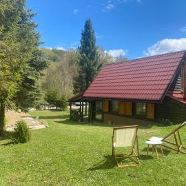 Puhova Koliba, hotell i Delnice