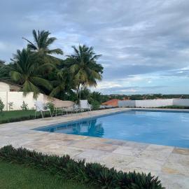 CAMA & CAFÉ BED & BREAKFAST HOSPEDARIA MORRO BRANCO 3 MIN A PÉ DAS FALÉSIAs 2 QUADRAS DA PRAIA 1 QUADRA DO MIRANTE & FEIRINHA, hotel sa Beberibe
