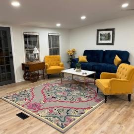 Whiskey Woods – hotel w mieście Frankfort