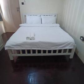Chubby5 Room6