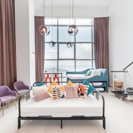 Maritime Seaview 2bedrooms 2Carparks 4-12pax, hotel in Jelutong