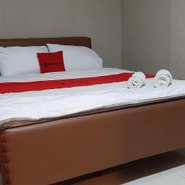 RedDoorz At Hotel Pakem Sari Kaliurang, hotel v mestu Pakem