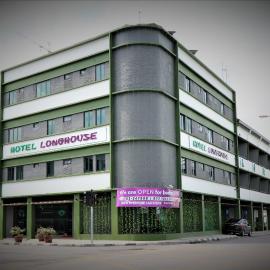 HOTEL LONGHOUSE