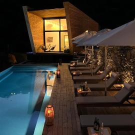 Five Olive Dream Trip - Luxury Suites with Sea View, хотел в Пломарион