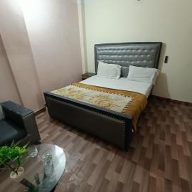 Hotel Lahore City, viešbutis mieste Lahoras