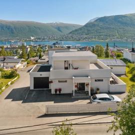 North Estate Villa Alfheimvegen, hotel a Tromsø