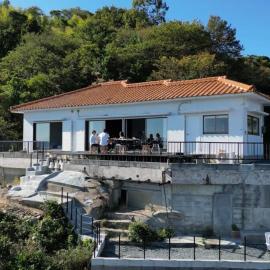 b local Sugawa House - Exclusive Seaside Escape in Ocean House, hotel u gradu Kure