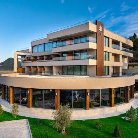 Hotel De‘Andros Virpazar, ξενοδοχείο σε Virpazar